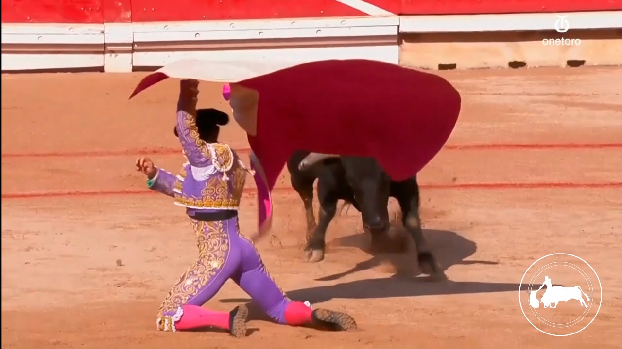 A porta gayola, Manuel Escribano, primer toro, Feria del Toro de Pamplona, 14-07-2025
