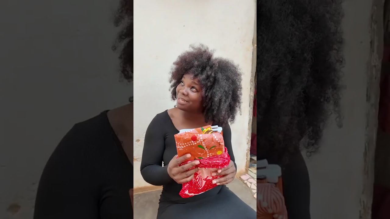 Le pagne du 8 Mars 😂 - Moa Minga feat Takam Ulrich