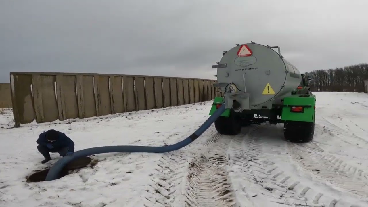 Kanały pełne gnojowicy. Pierwszy transport rzepaku gotowy do wyjazdu!