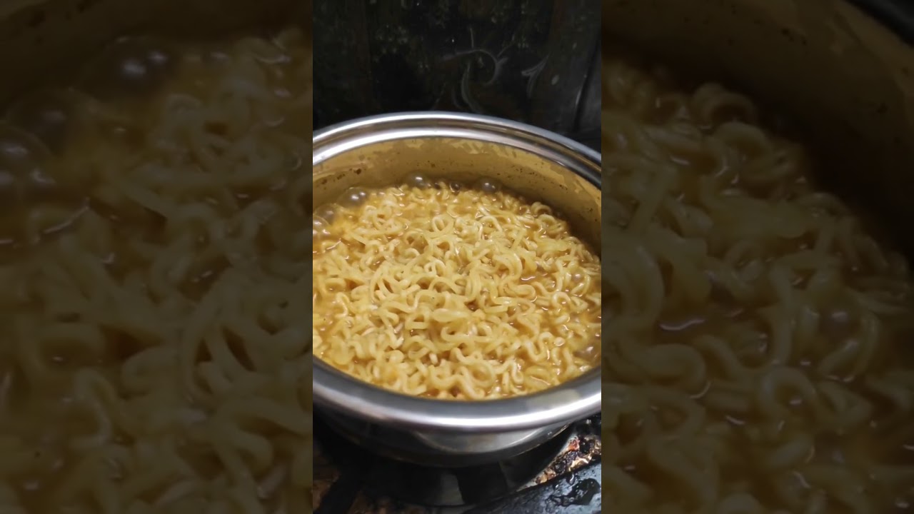 🧐Expecting #Maggi as #Sunday #Breakfast see What happened😳 |  #Tamilcouples | #Shorts | #VICKY&INDHU