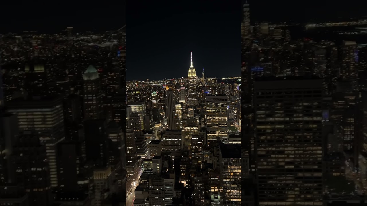 THE BEST New York Night Skyline views😍🗽🤯 #shorts #topoftherock #newyorkcity #citylights #nyc