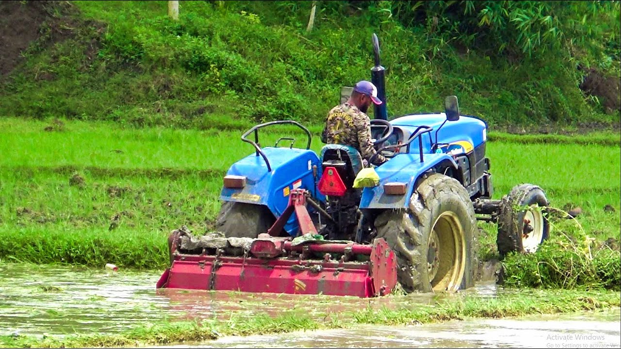 NEW HOLLAND TT55 Tractor | ট্রাক্টরটি কিভাবে পানিতে আটকে গেলো দেখেন | Village Field