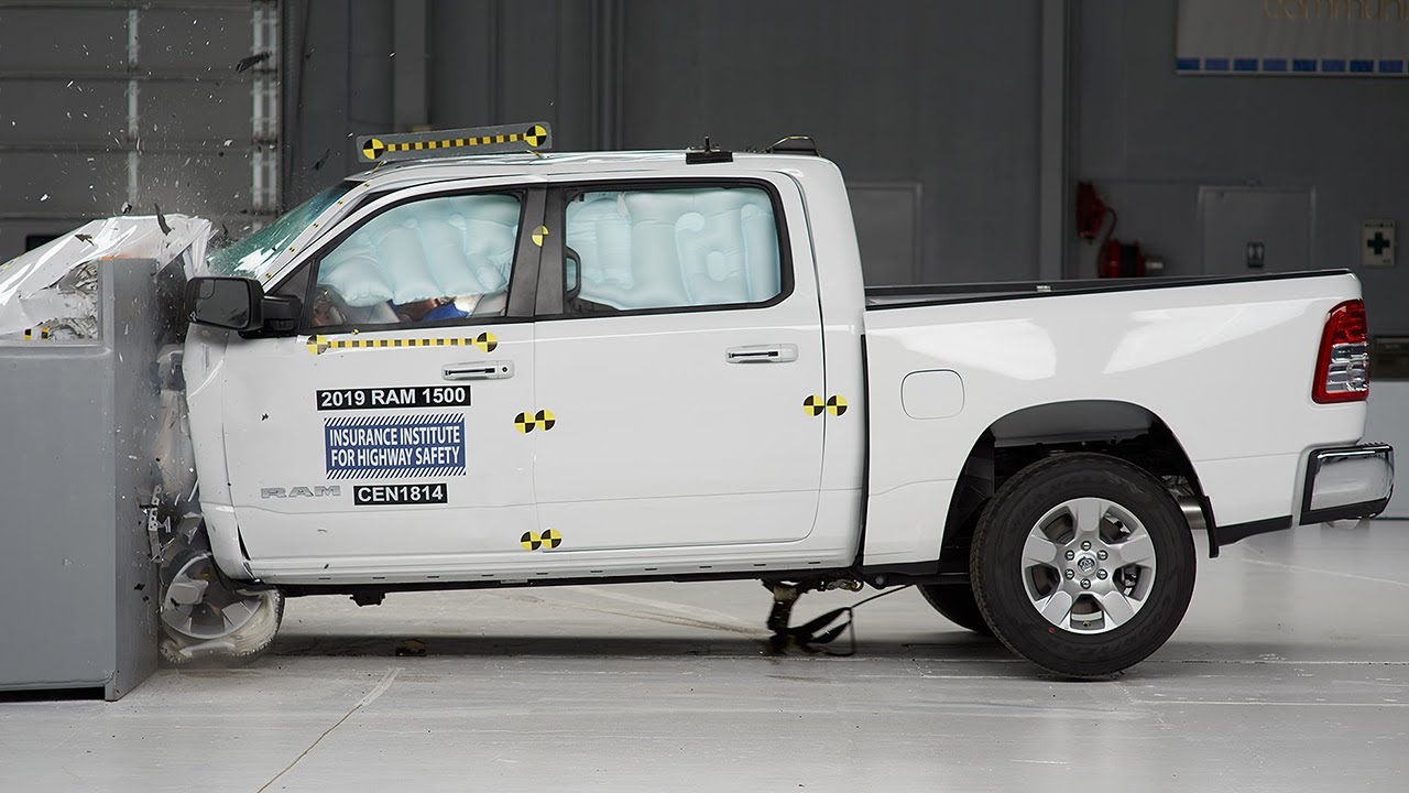 2019 Ram 1500 crew cab driver-side small overlap IIHS crash test
