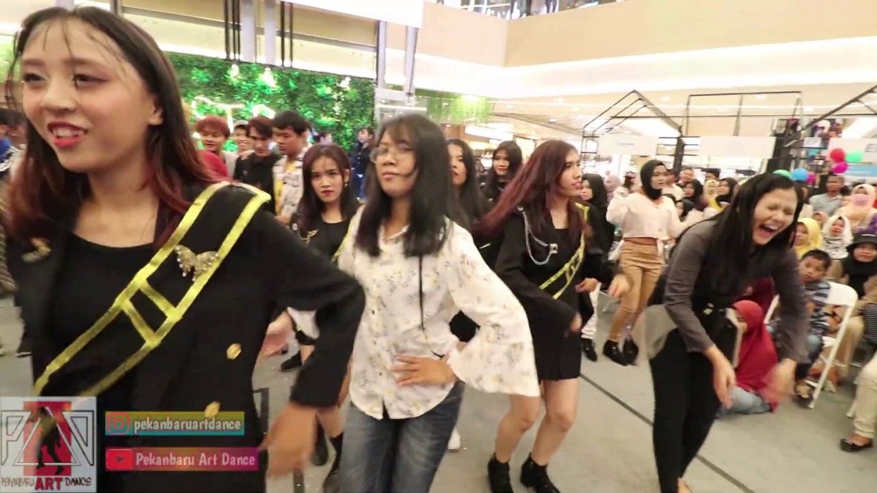 KPOP RANDOM DANCE IN PEKANBARU, INDONESIA - SEPTEMBER TO REMEMBER 2019
