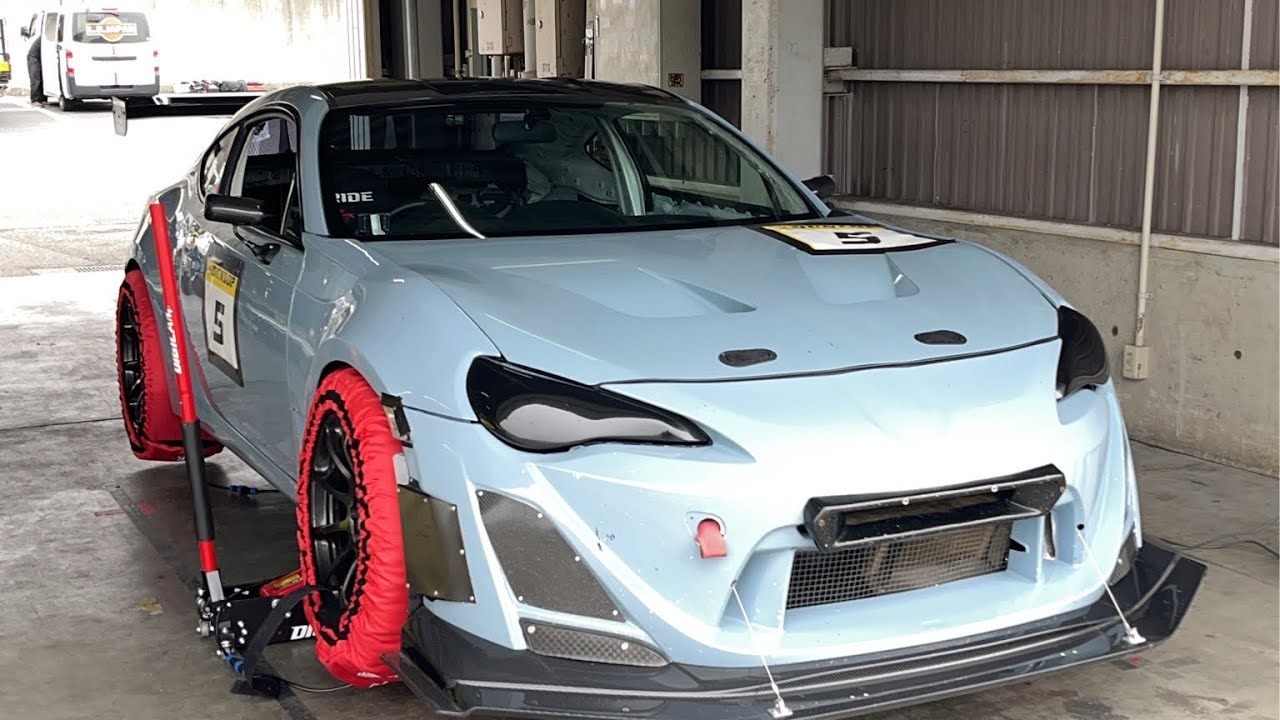 岡山国際サーキット100秒切りならず(1分40秒1)江口ガレージ86号