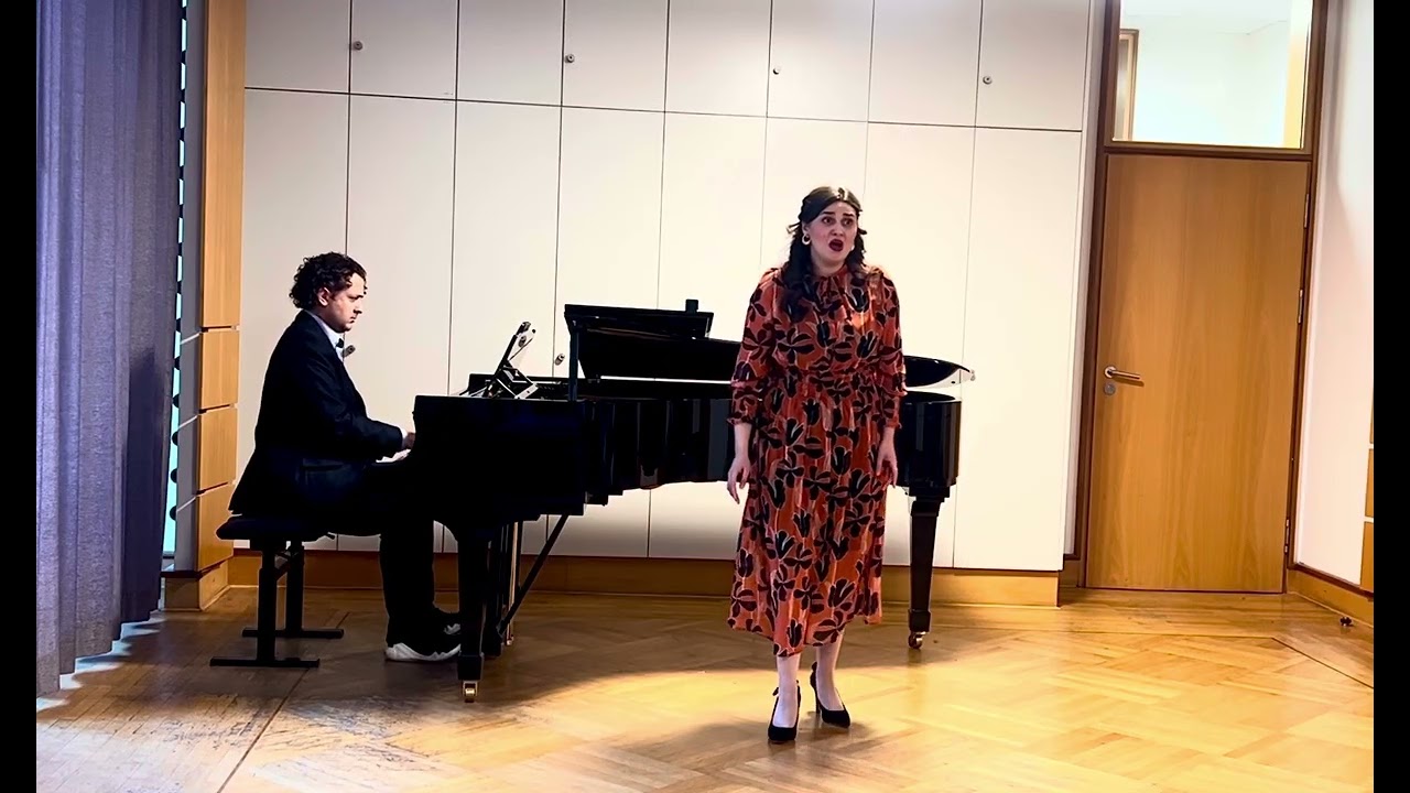 Oksana Pynchuk - Lakmé, 