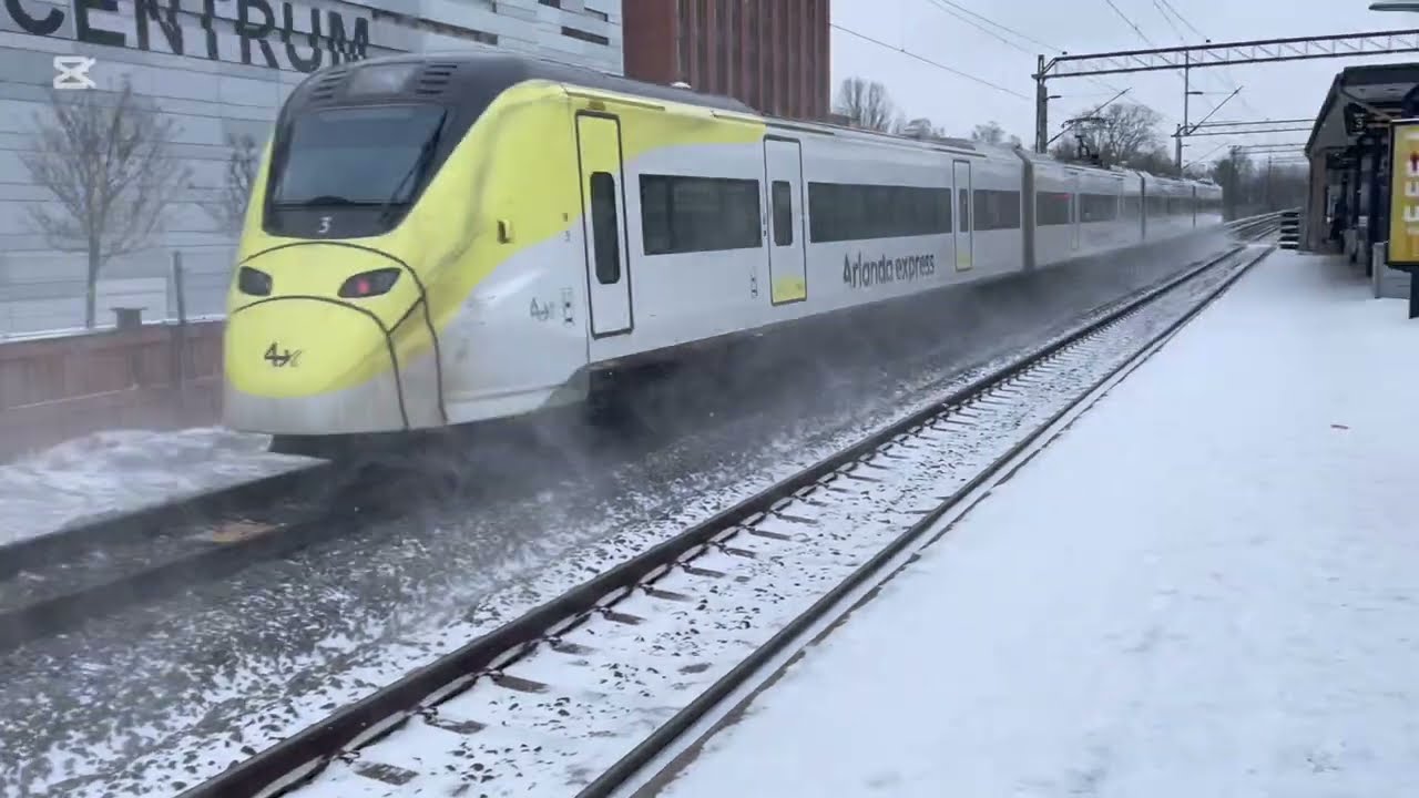Svenska tåg del 17 Tåg i Sollentuna / Swedish trains part 17 Trains in Sollentuna 