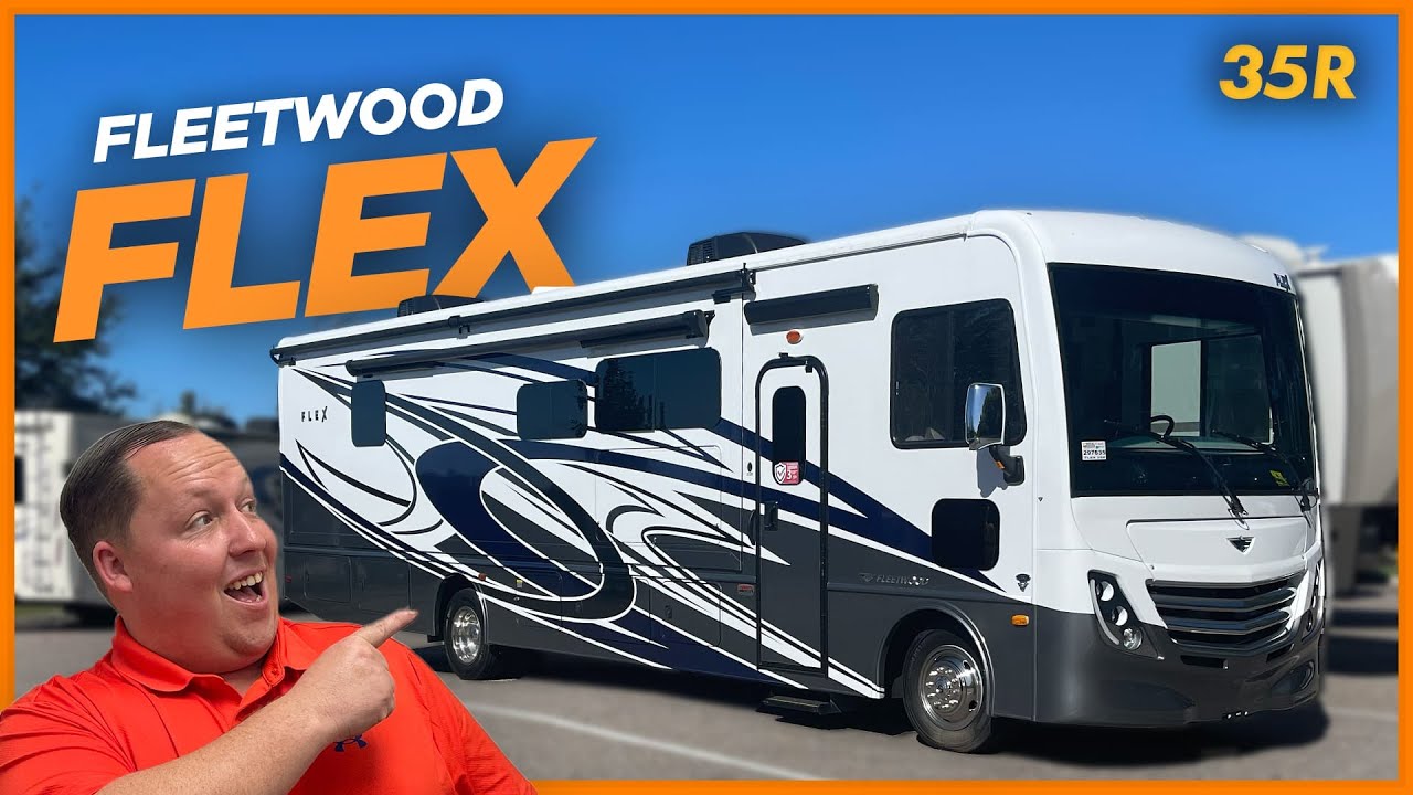 Fleetwood Motorhome BIGGEST LIVINGROOM!