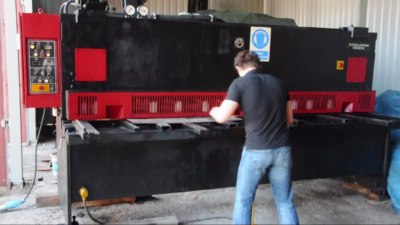 Nożyce gilotynowe CNTA 3150/6,3-A
