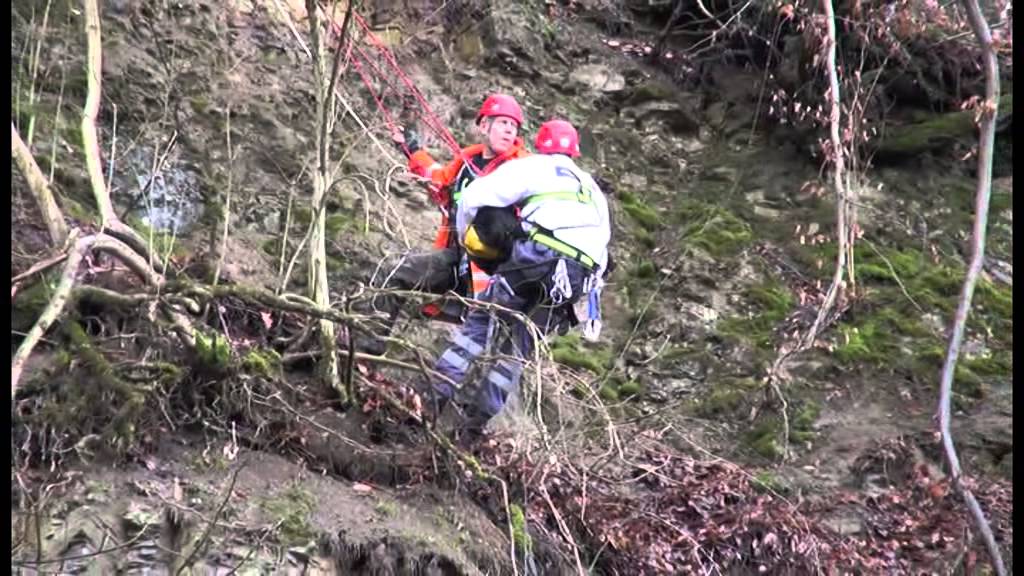 Die H&ouml;henretter: Hund in Bergnot