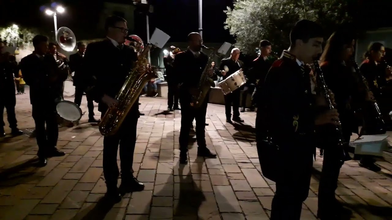 Gran Concerto Bandistico G.Pafundi Città di Pietragalla esegue la marcia 