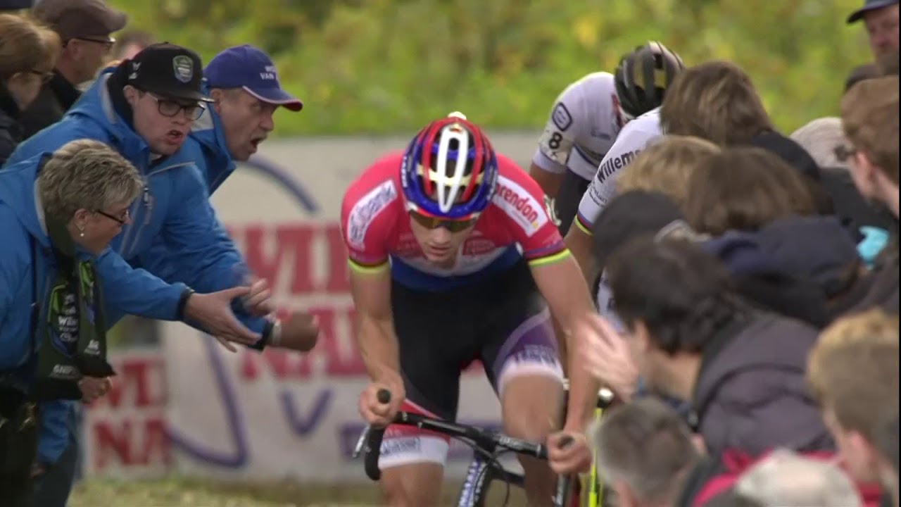 Mathieu Van der Poel wint spektakelstuk op Koppenberg (DVV Verzekeringen Trofee, race highlights)