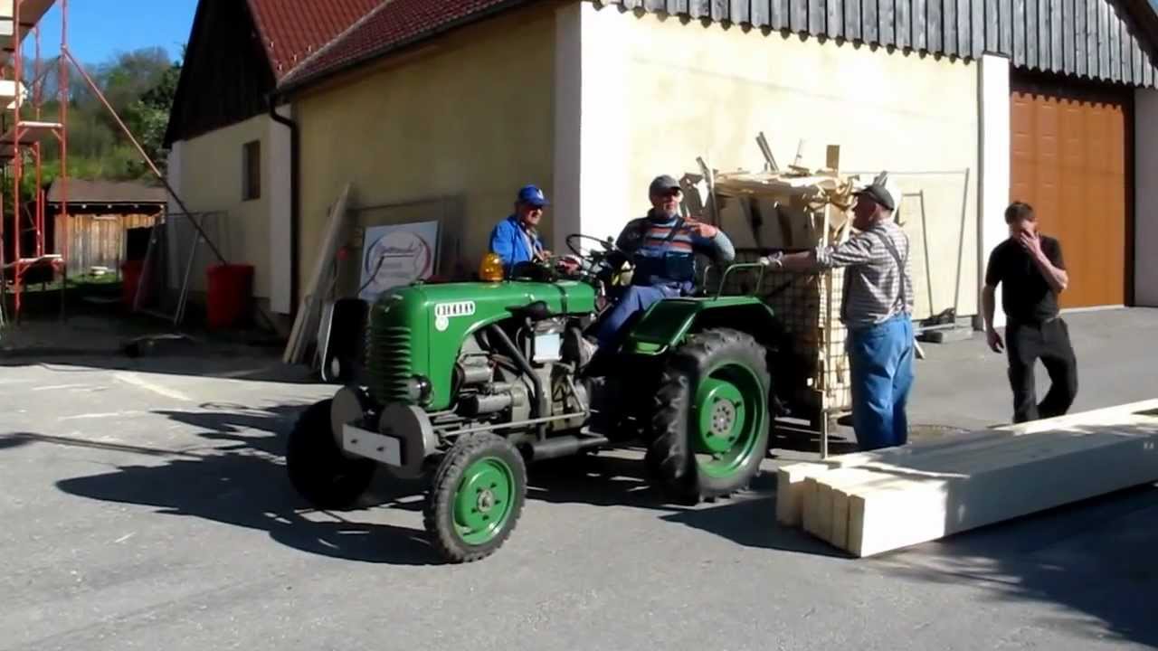 15-ner Steyr Traktor