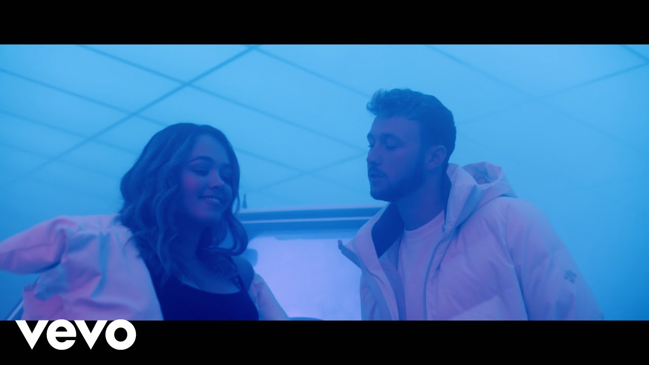 Drama Relax - On The Side [Official Video]