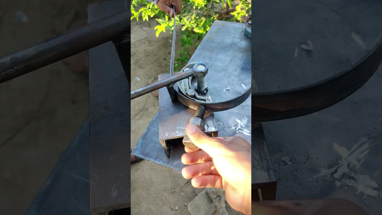 How to Bend metal bar sheet in round shape #metalbending #diy #seniorwelder