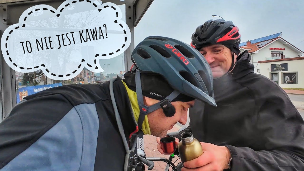 Dietetyk GPT radzi: mniej ciastka, więcej roweru! 😉 Co pić na rowerze? Niepodległa z Pawłem