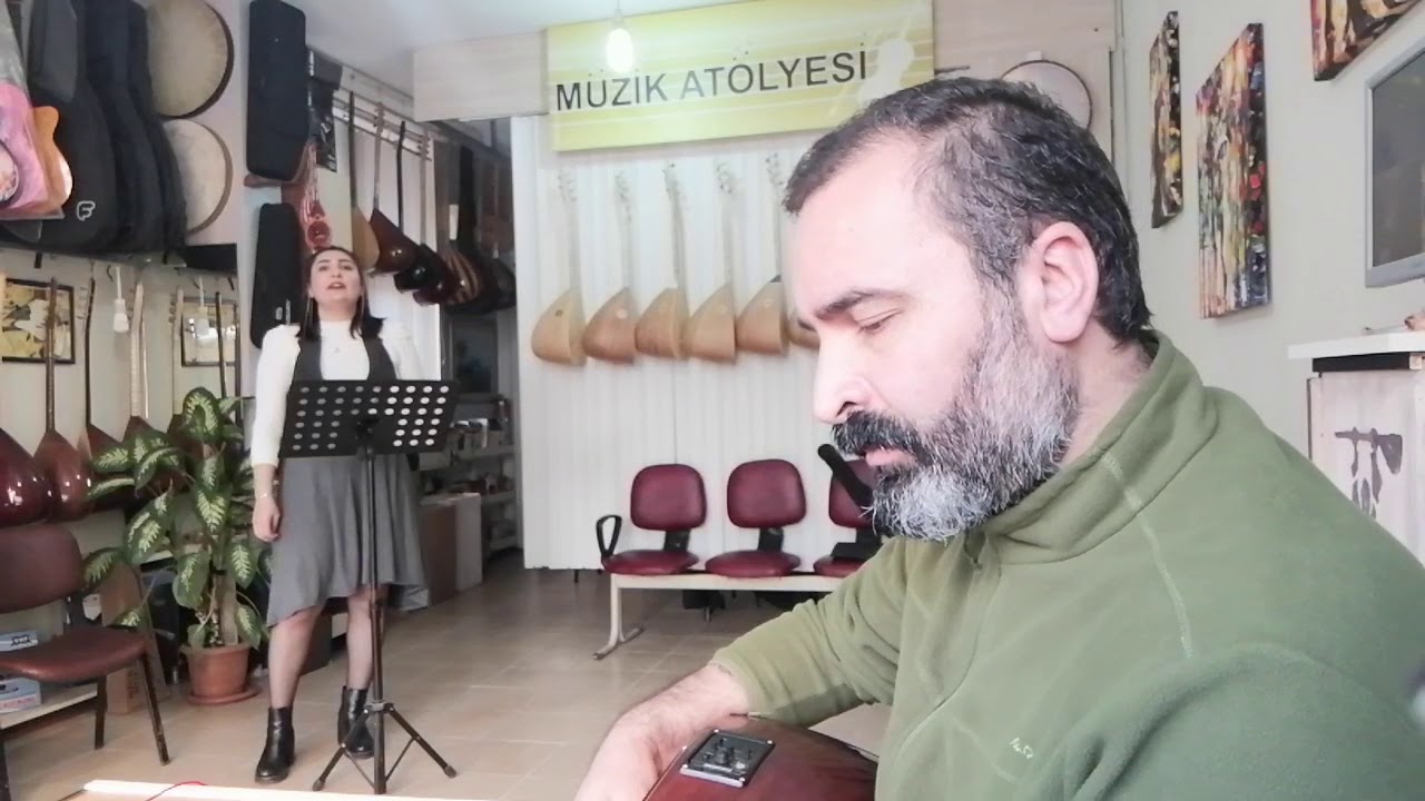 Ötelerden bir ses geldi