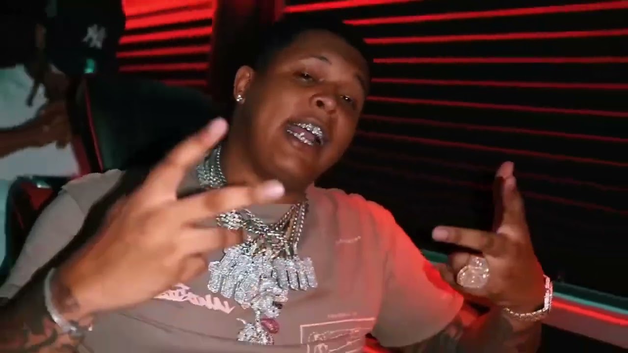 Pooh Shiesty & BIG30 - Paper Chase (feat. BigWalkDog) [Music Video]