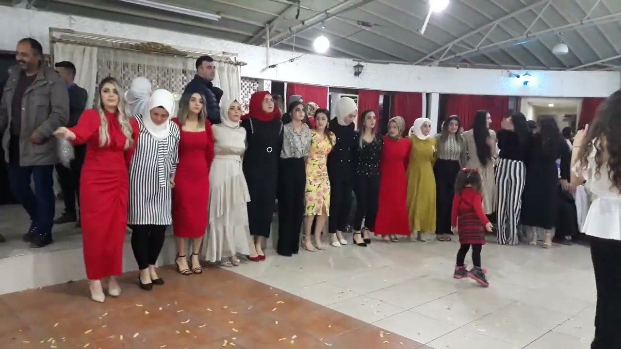 Diyarbakırlı  Apo Eserler Ve Zazaların Nişan Töreninden Güzel Bi Kare Dizo  Halay Yeni 2020 HD#grani