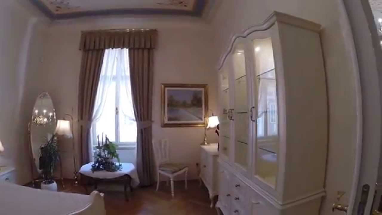 Čudovito obnovljeno stanovanje v zgodovinskem središču Ljubljane