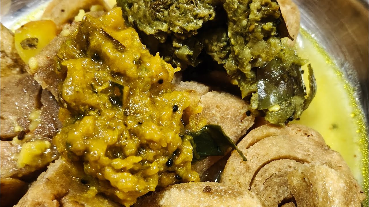 खानदेशी स्पेशल वरण बट्टी | वांग्याची भाजी + गंगाफळ भाजी | पारंपरिक गावठी जेवण रेसिपी😋
