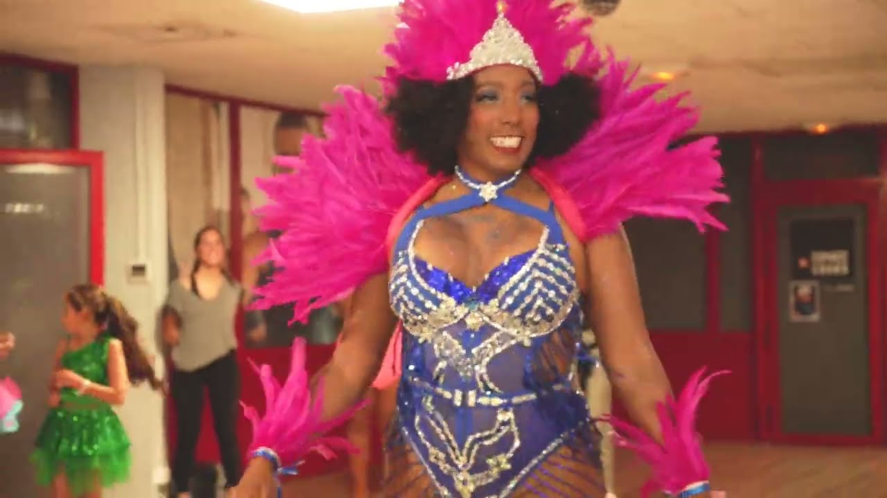 Samba Concours de Reine de Batterie 2024 / 2025 école Davina Samba & Les Danseuses d'Or