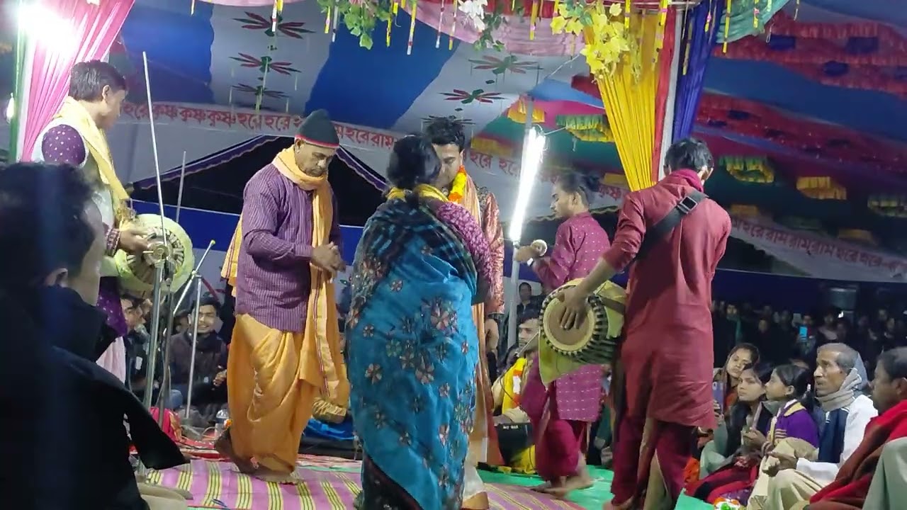 বুড়ায় প্রেম আনিয়াছে, চমৎকার একটি কীর্তন। পরিবেশনায় সুজিত কুমার বিশ্বাস, জুড়ি মৌলভীবাজার।