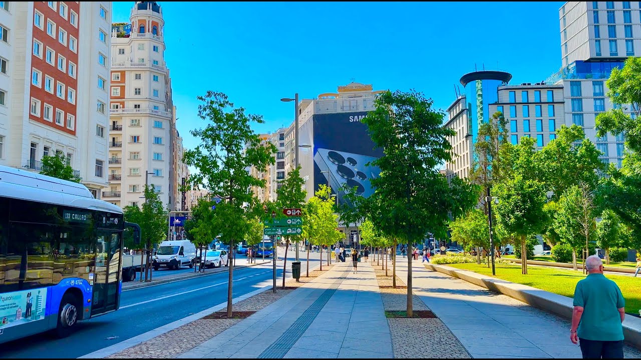 Madrid[4K] Calle de la Princesa (Actualizado a Mayo de 2025)