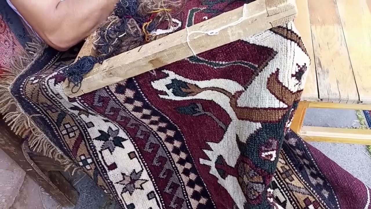 Kars Aniyi şöylebir gezdik kilimler kalıntılar  tarihi yolculuğu gördük geçtik yollara devam 🌹🌹