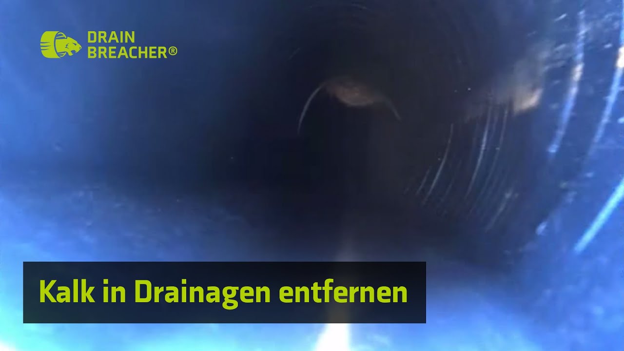Kalk-Versinterung aus Tunnel-Drainage entfernt