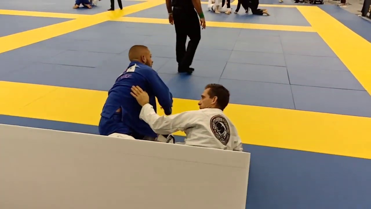 Pan Pacs 2018 Adult/White belt/Light feather