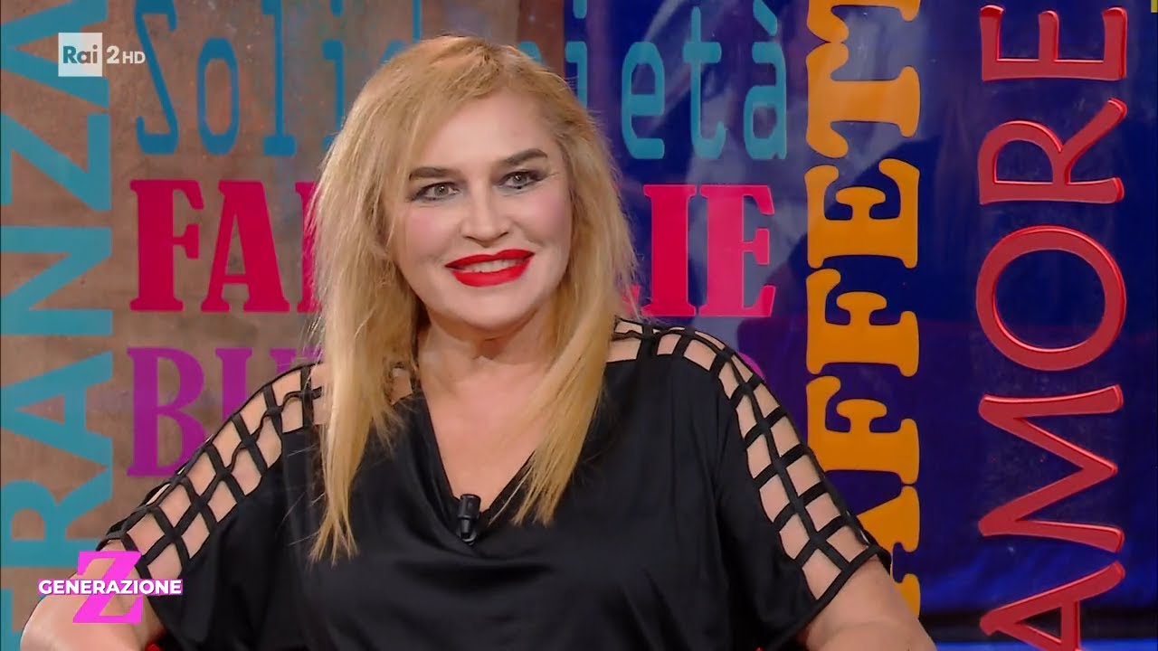 Lory Del Santo: la mia vita dorata tra i dolori di madre e la speranza - Generazione Z -  01/03/2022
