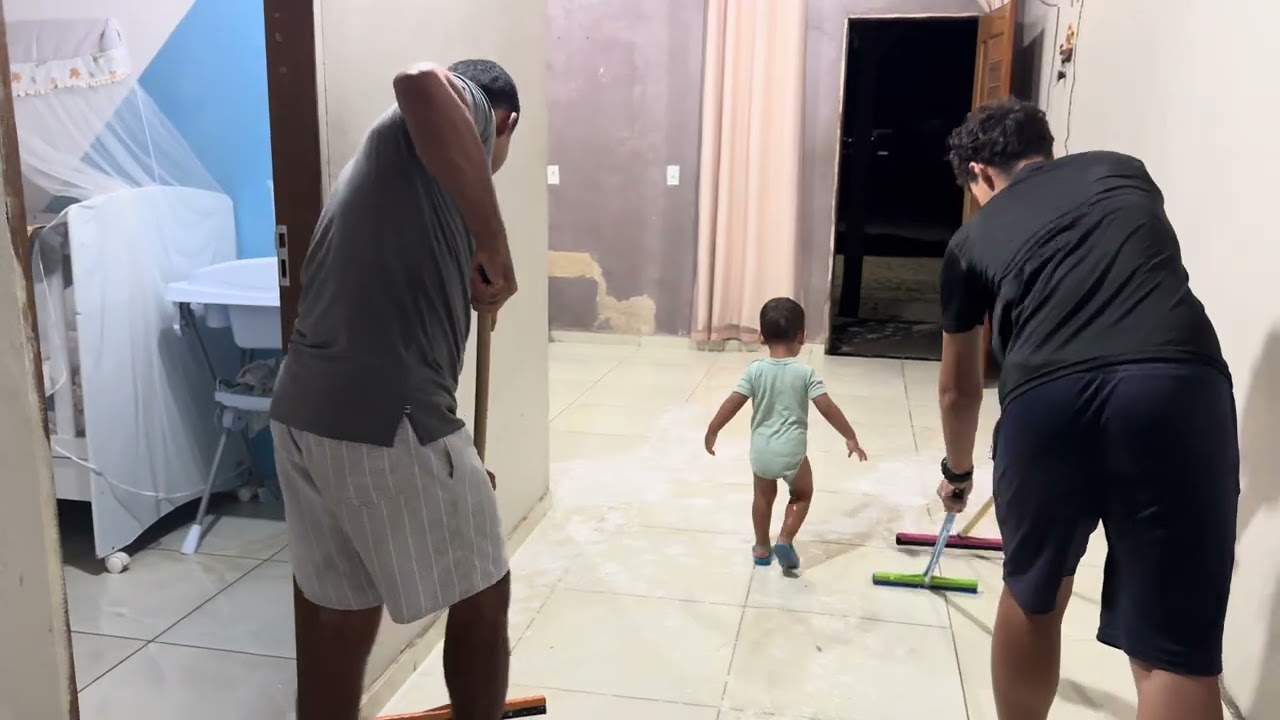 E para encerrar a noite com sucesso nada melhor que uma faxina