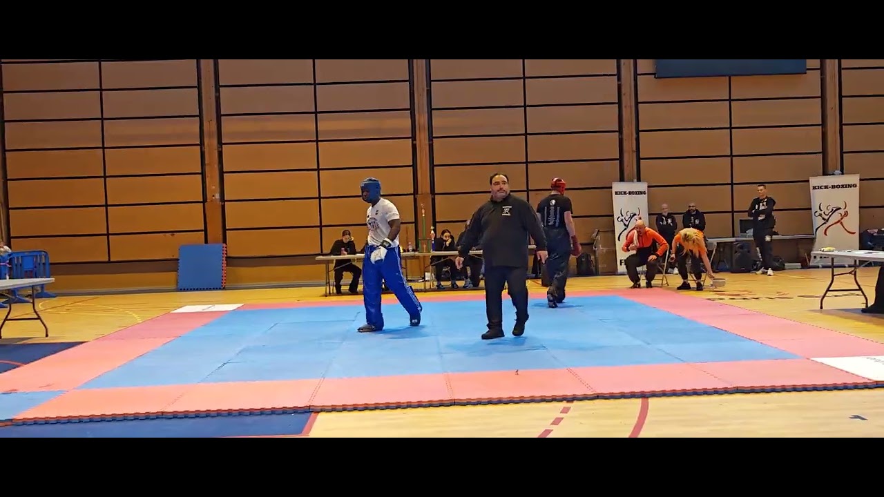 Mohamed Dehimi Pôle Boxe 77 Coupe de France light contact Issouf Kanoute vainqueur en finale 