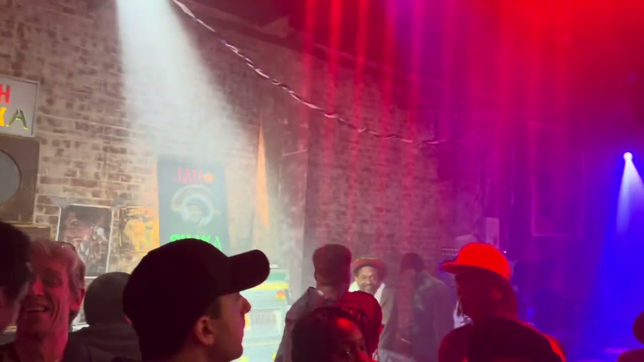 Shaka Crew playing The Wailing Souls - Very Well @ E1 22/10/23