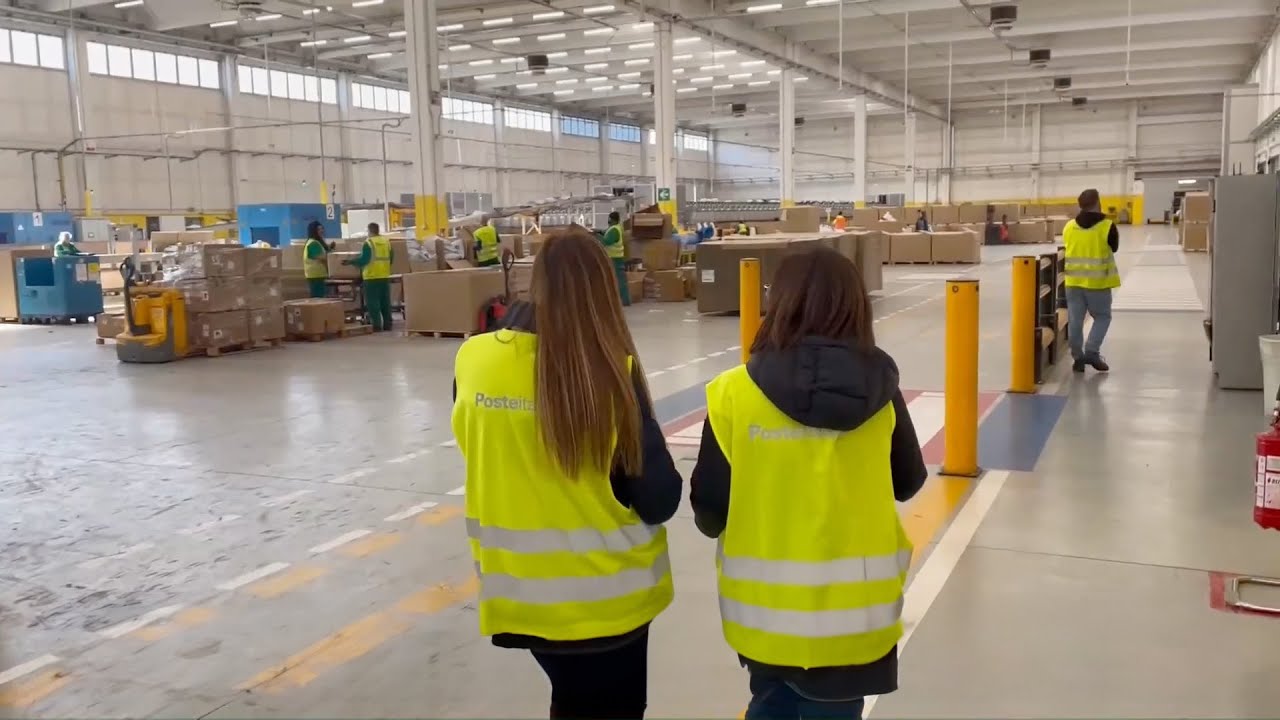 Poste: i numeri del centro di smistamento di Malpensa
