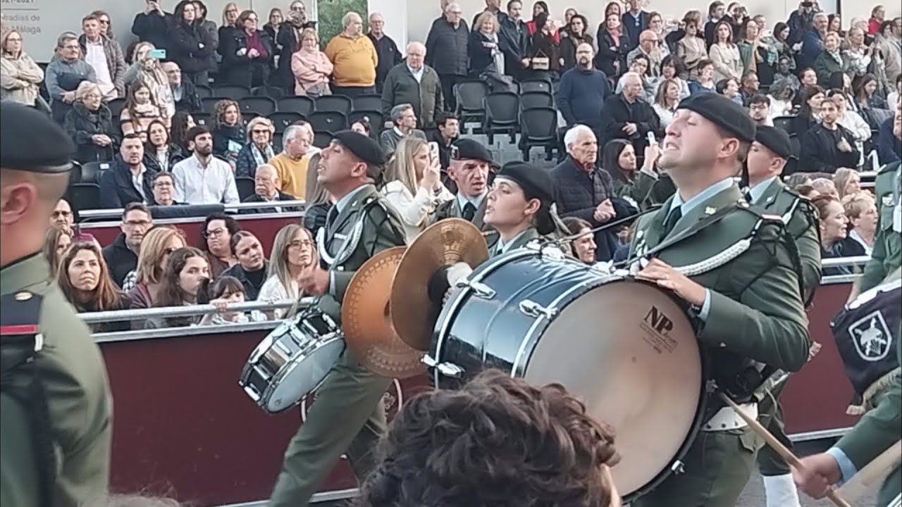 Brigada Paracaídas tocando la muerte no es el final al Cristo de Ánimas. Semana Santa Málaga, 2025.