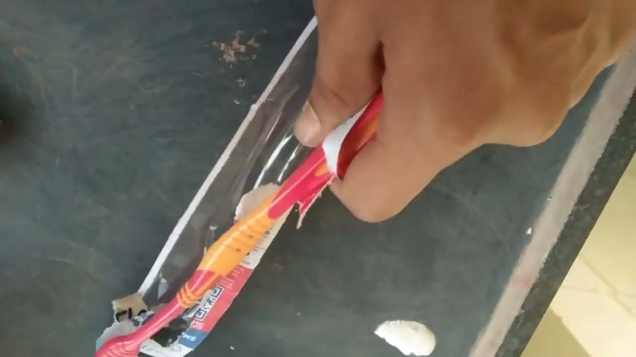 how to unboxing Tuthbrush