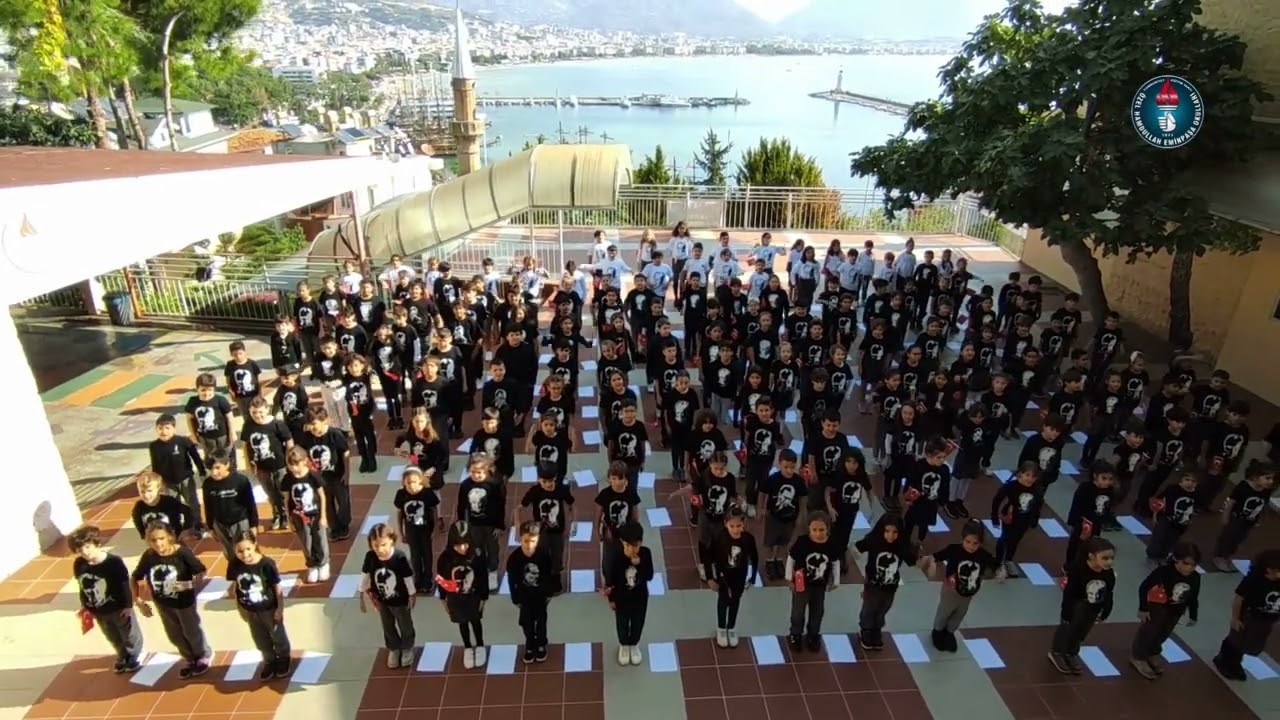 C.E.V ÖHEP İLKOKULU 10 KASIM 2022 ATATÜRK GÖSTERİSİ