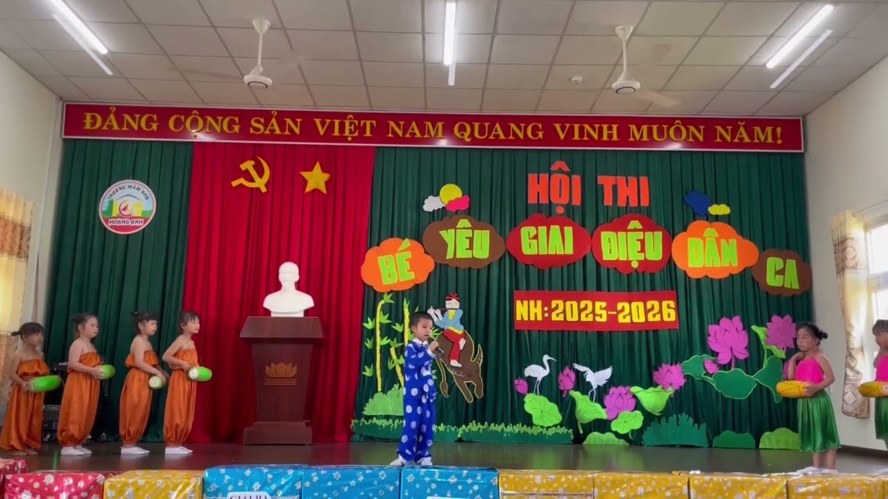 Hát múa Trống cơm- Lá 5