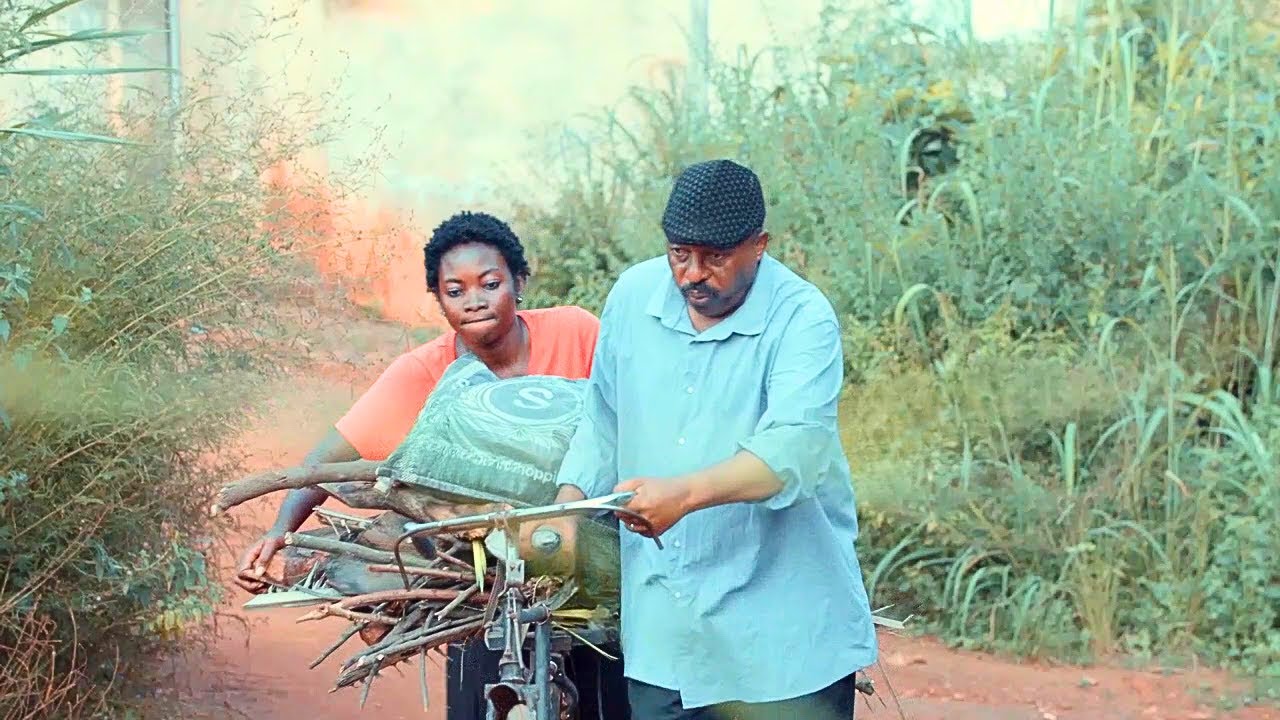 She helped D Old man nt knowin hes D dad of a Billionaire that'll come to marry her| Nigerian Movie