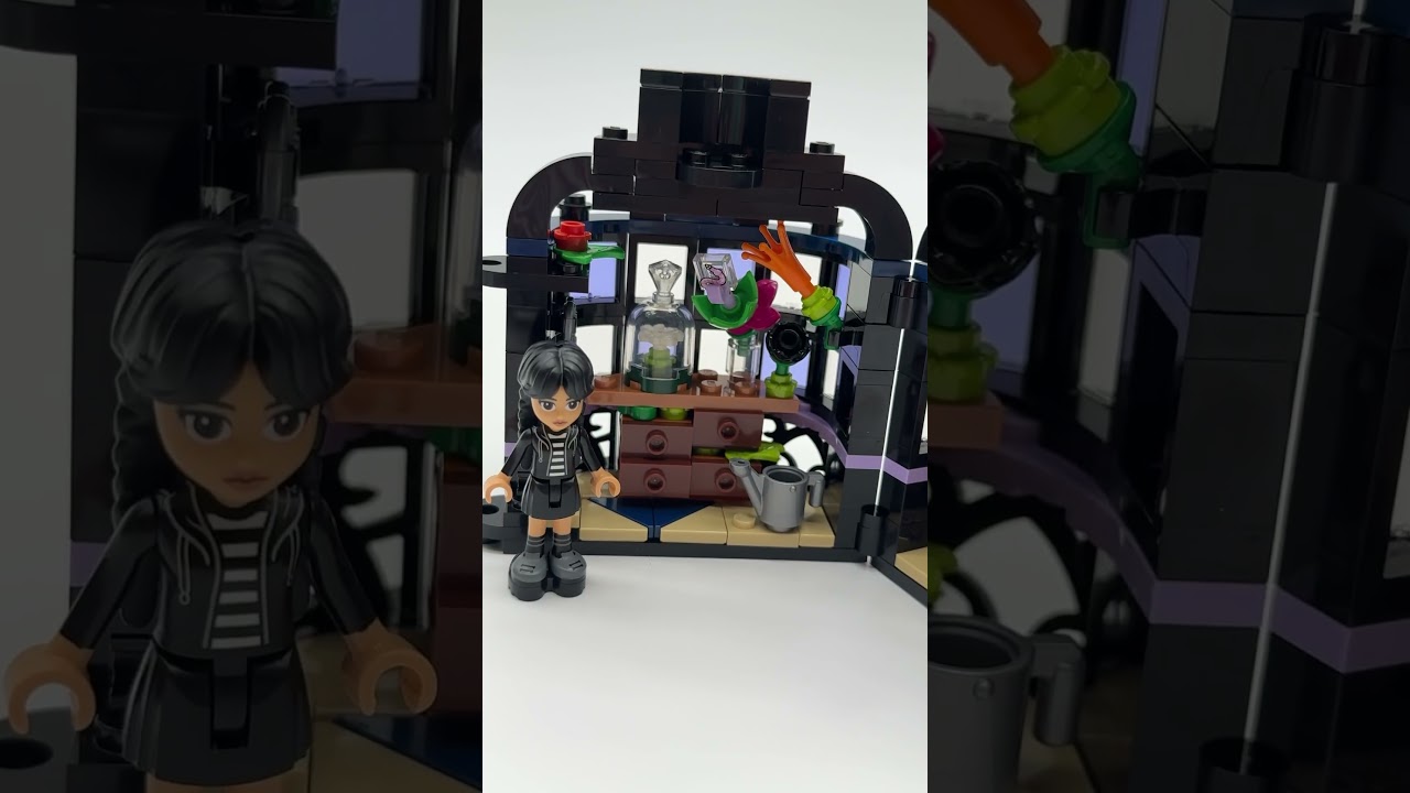 LEGO Wednesday Black Dahlia Flower (76784) Set Review #lego #wednesday #addamsfamily