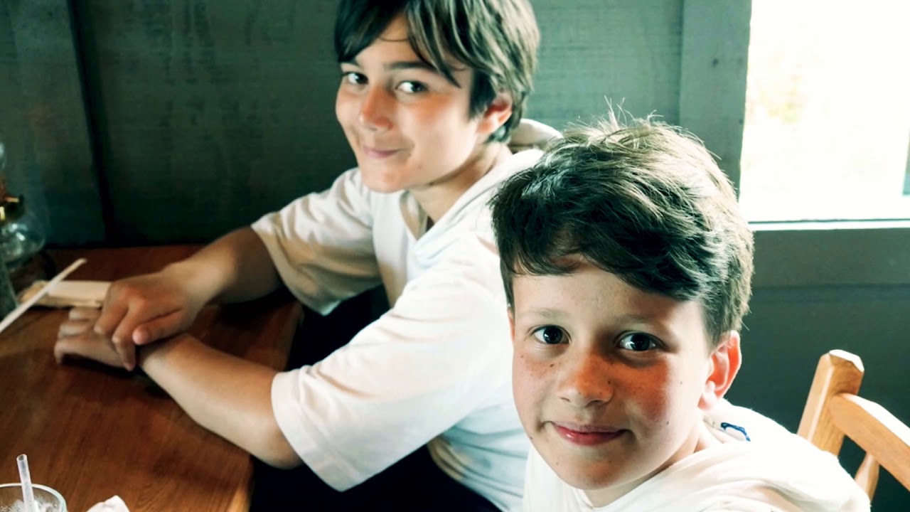 LIBERA 【The Moon Represents My Heart】HD