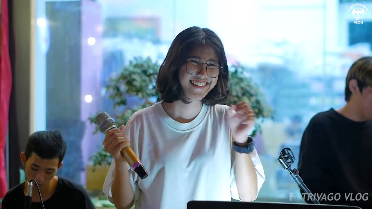 Hoang Mang - Cover Th&ugrave;y Linh | Acoustic Guitar 2020