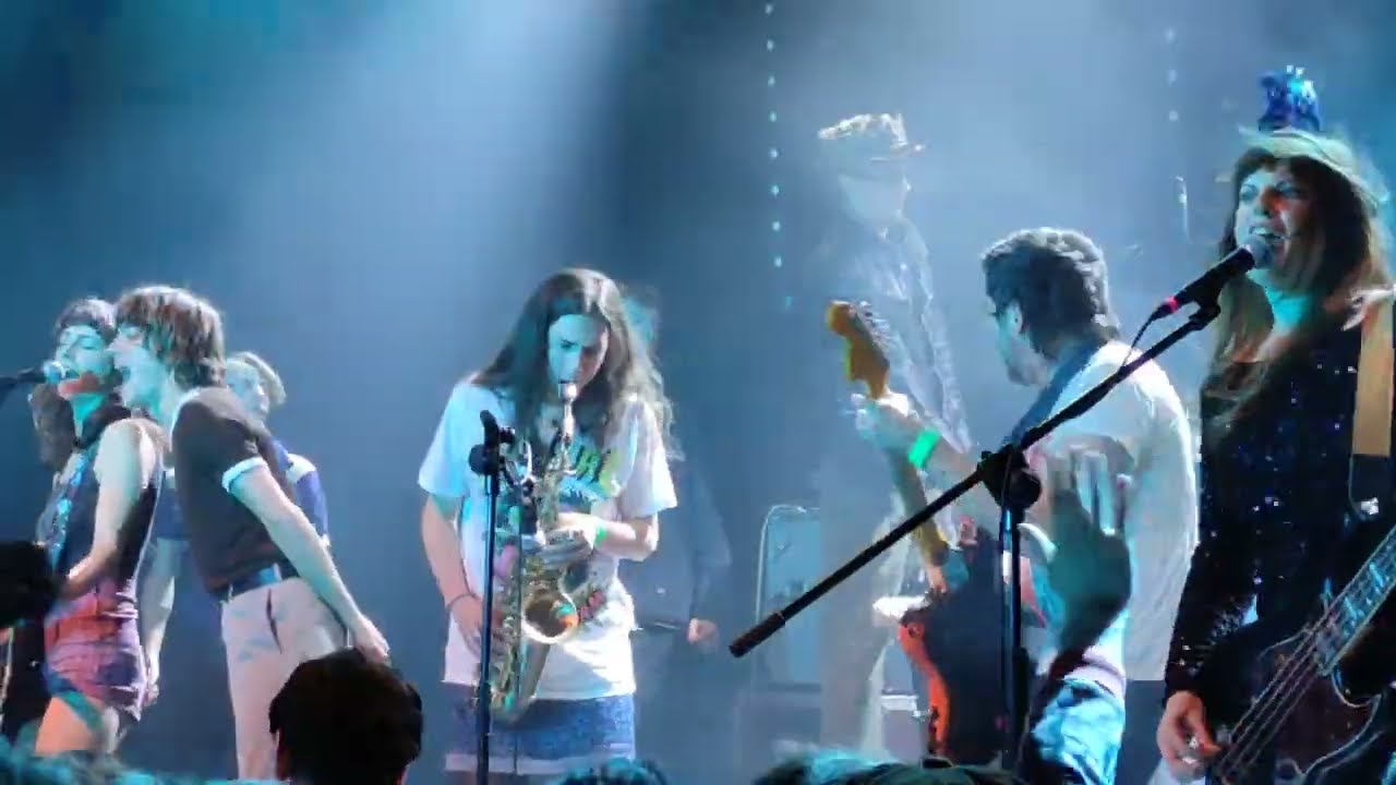 Tropical Fuck Storm & DEADLETTER - Stayin Alive - Dublin,2022