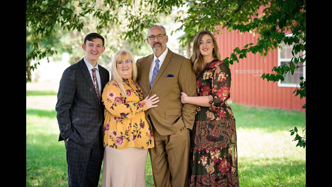 Blessed Be The Name Of The Lord, Mark Rogers Family   Large 540p