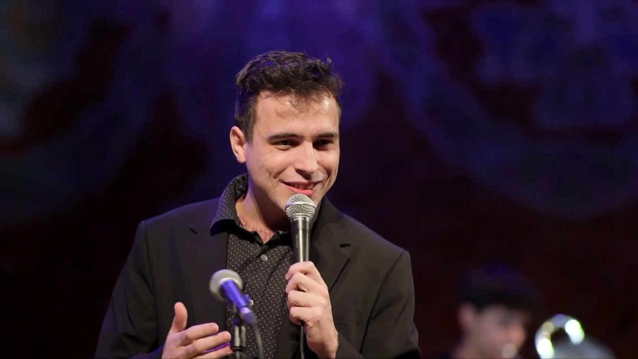 2022 You make me feel so young    SANT ANDREU JAZZ BAND feat EDU FERRER dir JOAN CHAMORRO