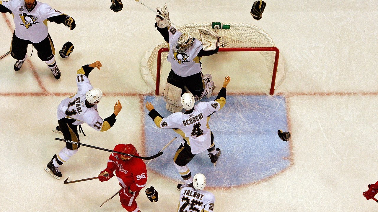 Fleury's CLUTCH save wins 2009 Stanley Cup 🌻 Marc-Andre Fleury Highlights 🏒 Classic NHL Games