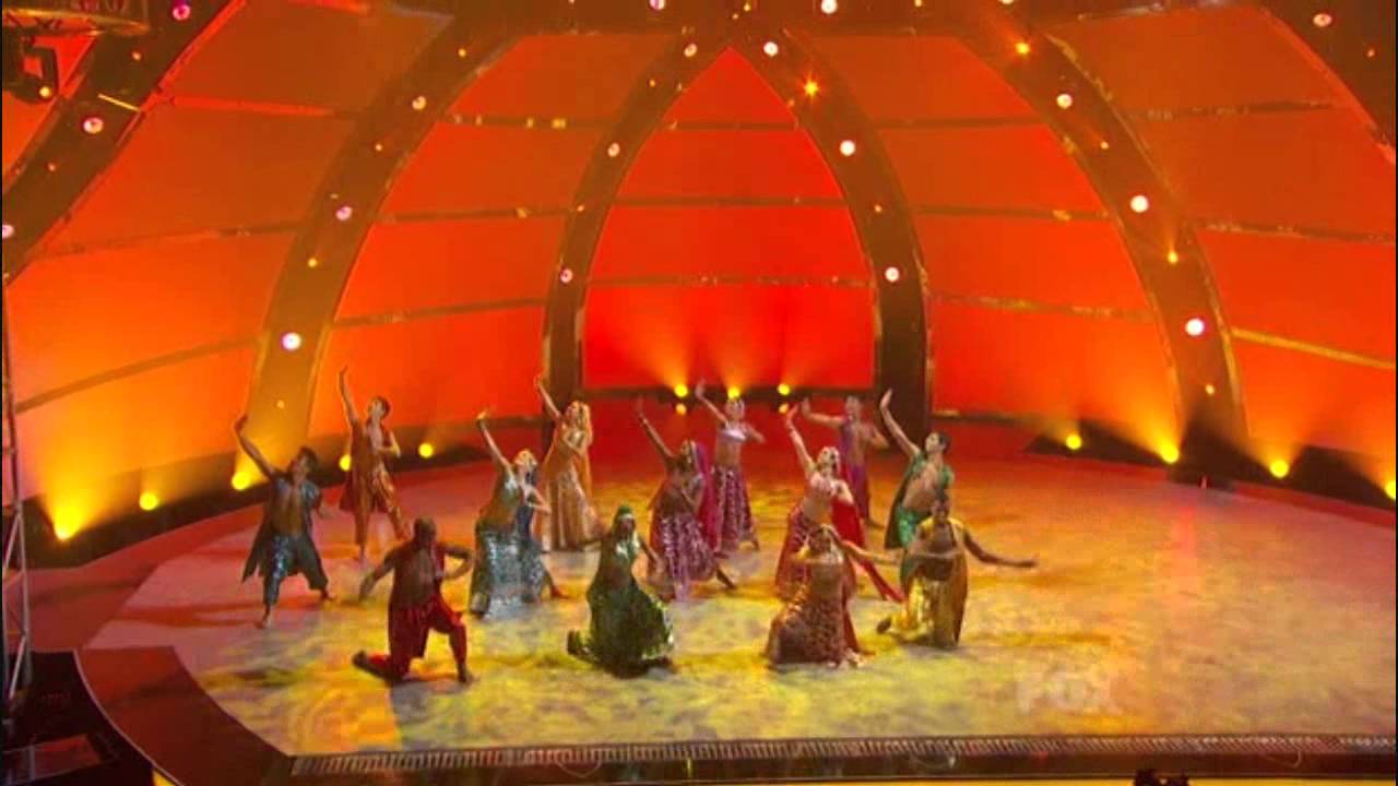 [S08 Top 14] Group Performance (Bollywood)