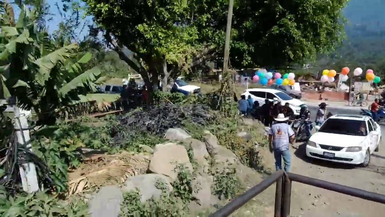 entrando al pista de carreras de caballos 2026 san juan alotenango